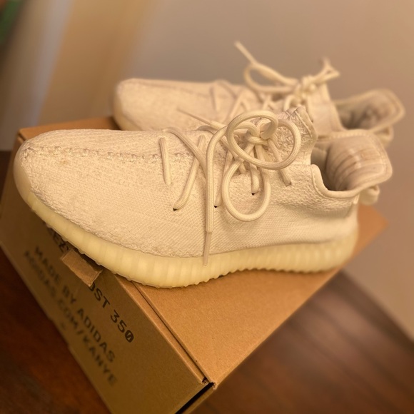 Yeezy Boost 350 - Picture 3 of 9